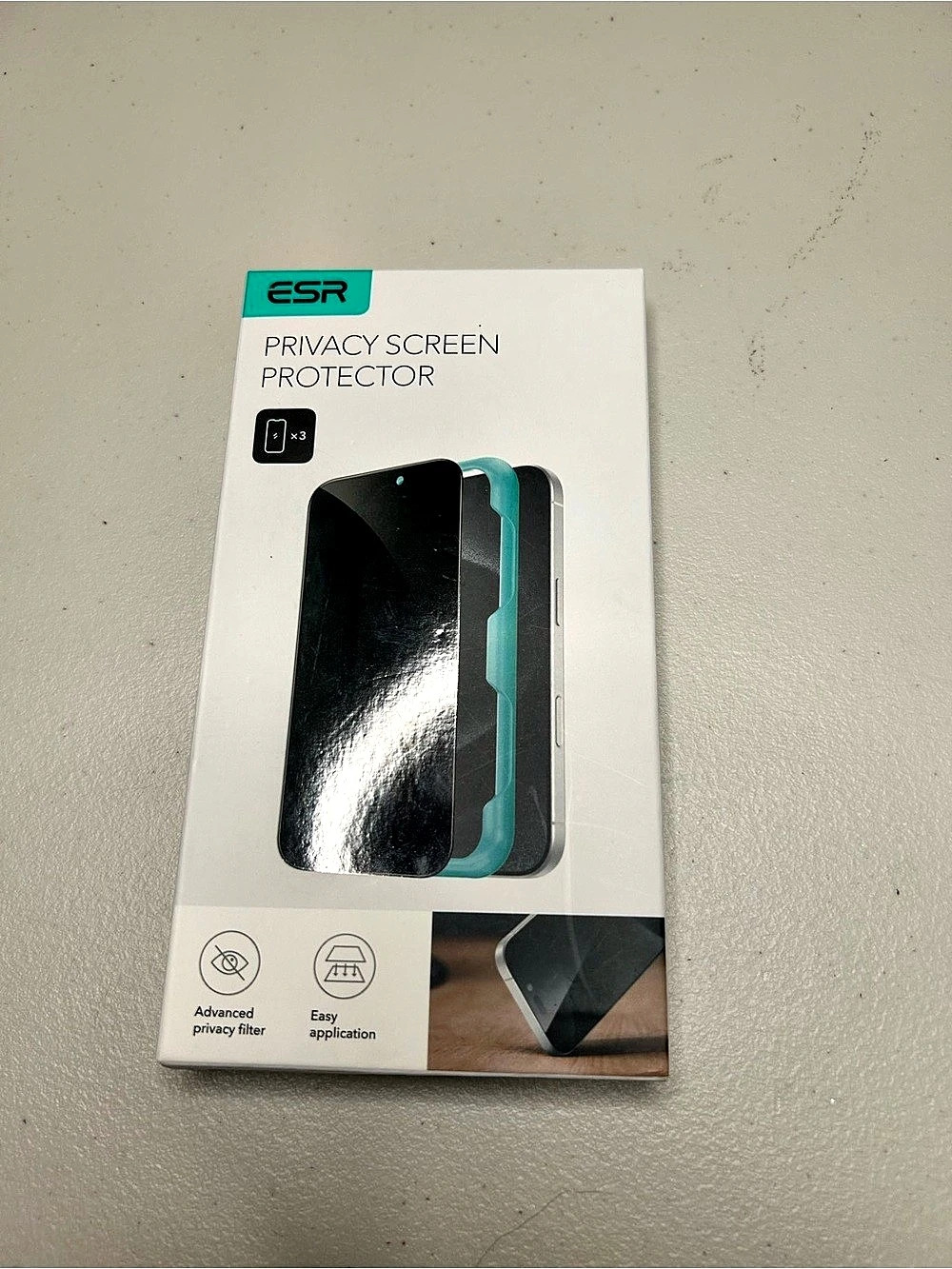 ESR Privacy Screen Protector for iPhone 16 Pro, 3 Pack NWT